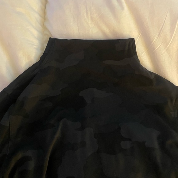 Lululemon All Aligned Mock Neck Long Sleeve Nulu - Picture 3 of 6